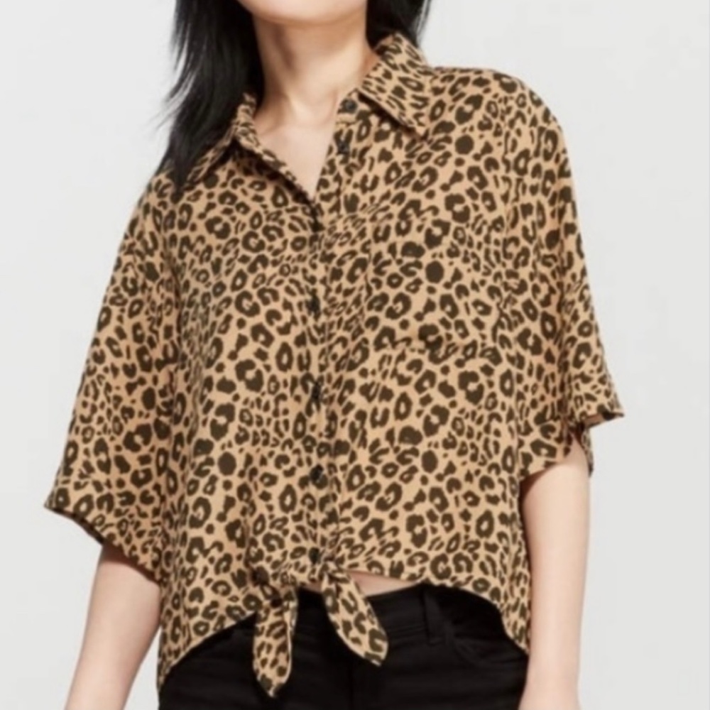 SANCTUARY Leopard Print Button Up